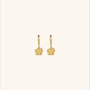 MNML x Zee Avi Hibiscus Flower Hoop Earrings